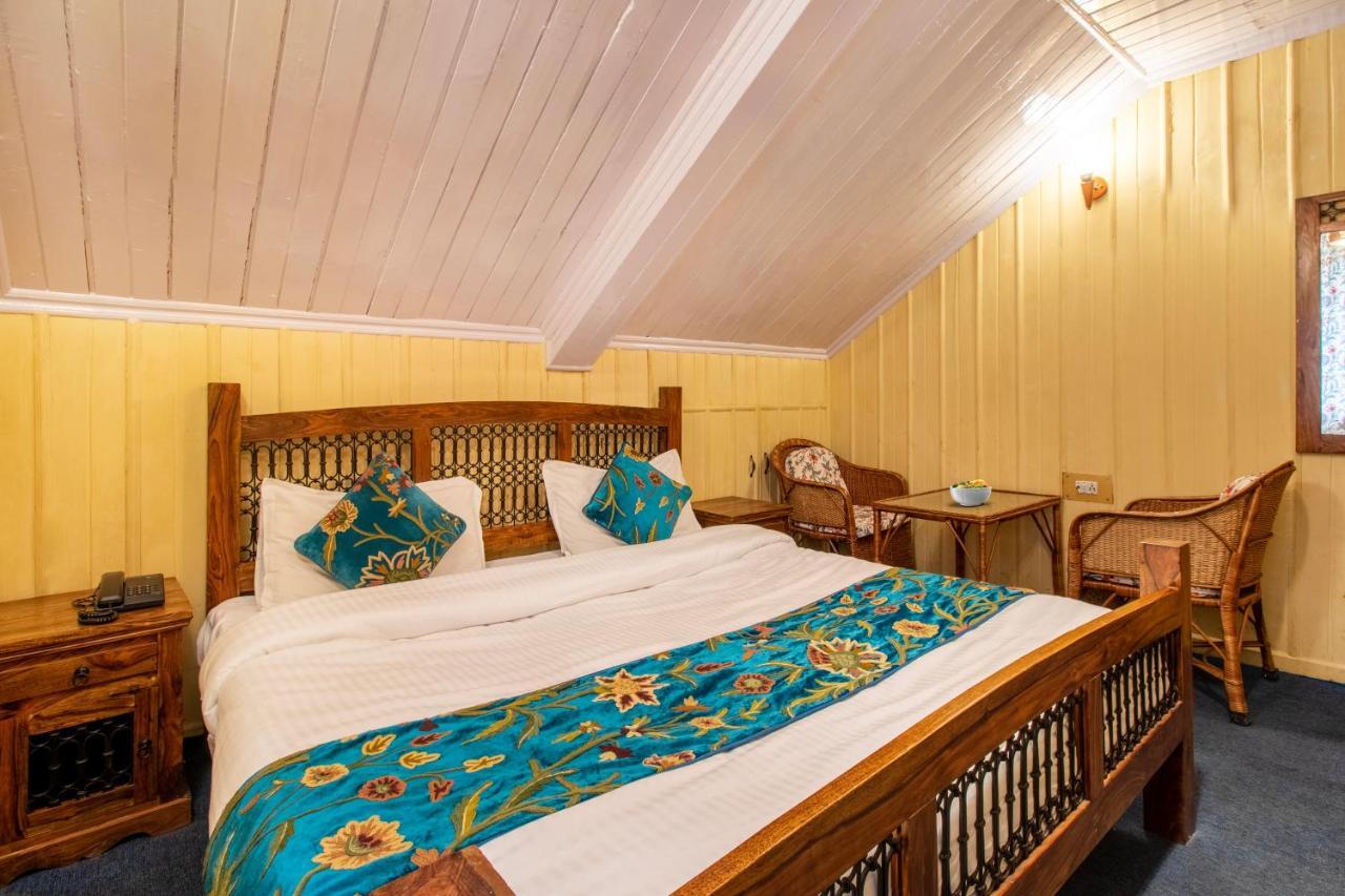 Hotel Little Silver Pahalgam Exterior photo