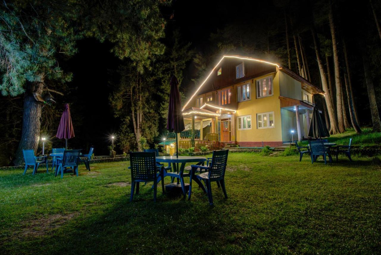 Hotel Little Silver Pahalgam Exterior photo