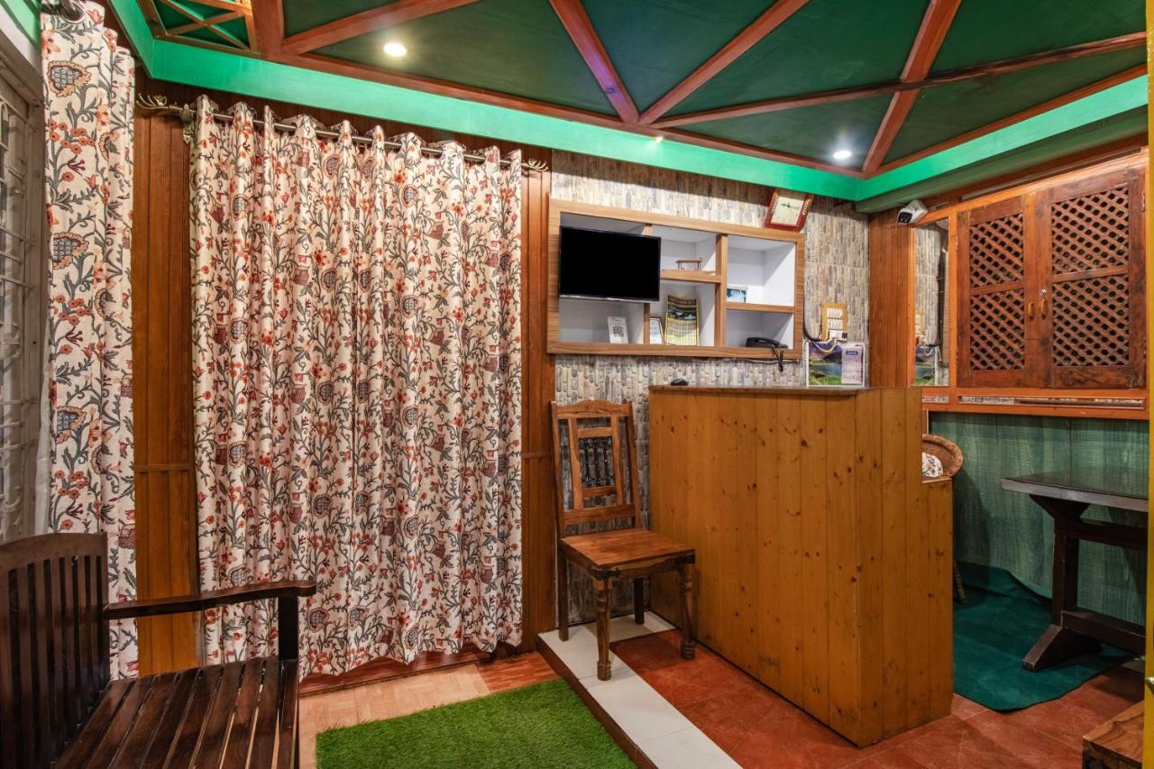 Hotel Little Silver Pahalgam Exterior photo