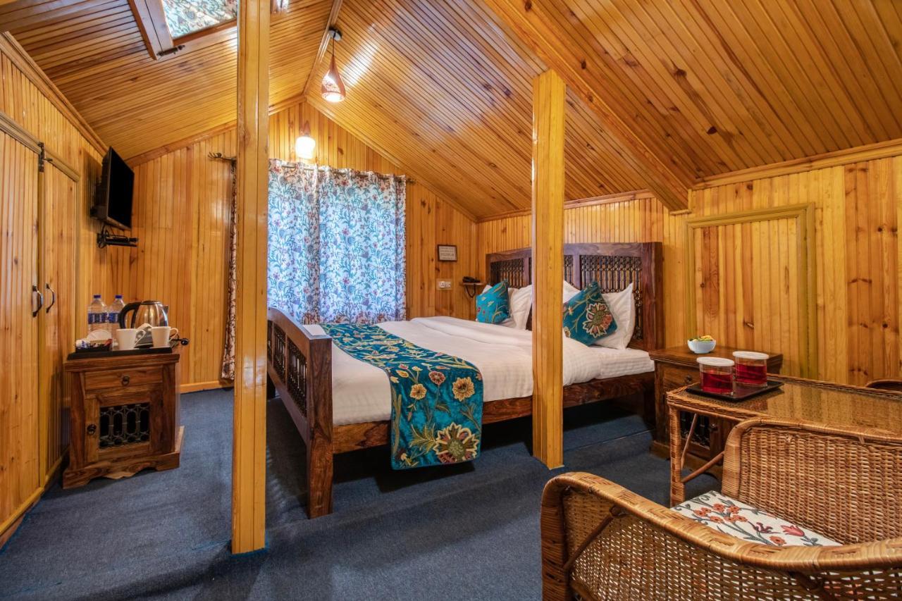 Hotel Little Silver Pahalgam Exterior photo