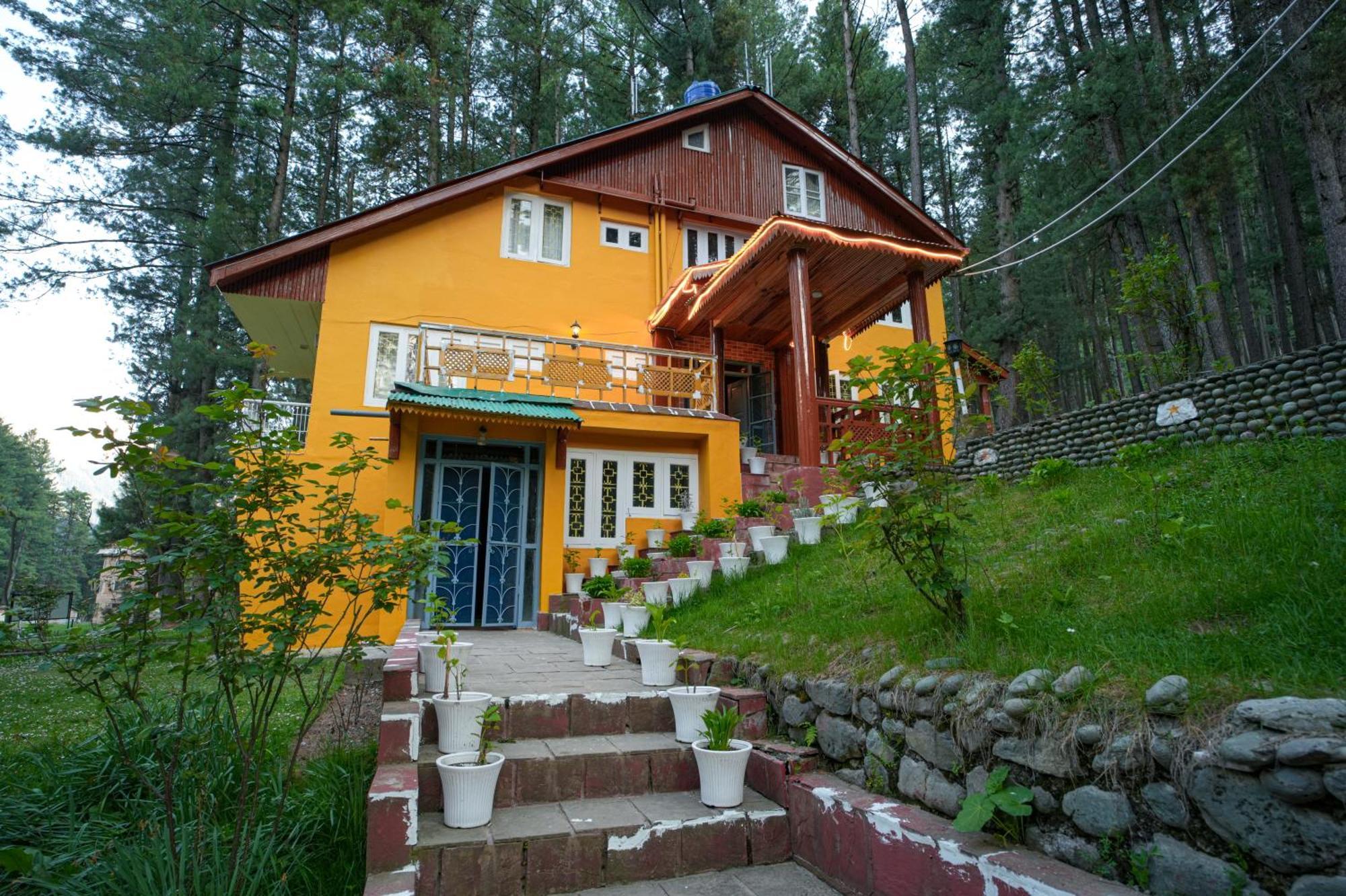 Hotel Little Silver Pahalgam Exterior photo