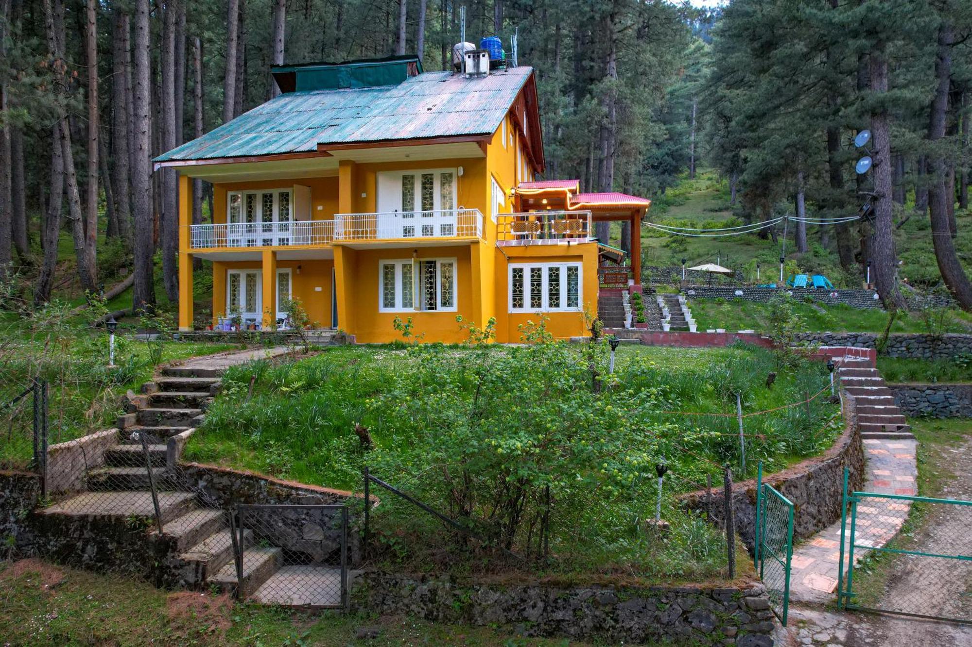 Hotel Little Silver Pahalgam Exterior photo